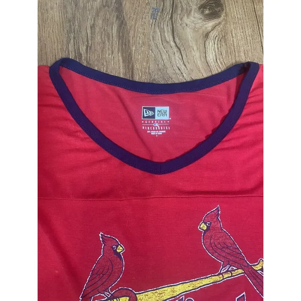 New Era Women's Red St. Louis Cardinals T-shirt Short Sleeve Logo Size Small